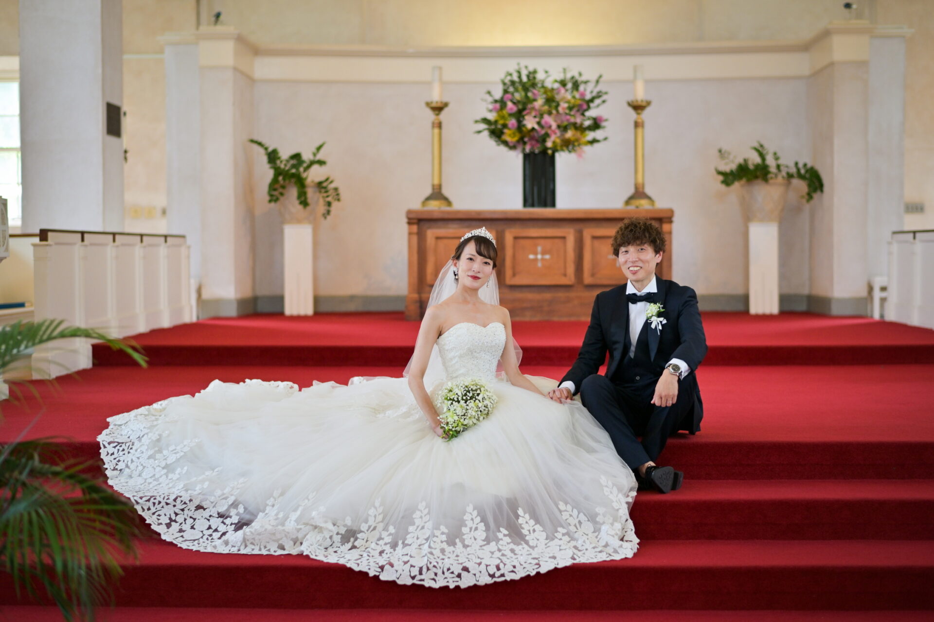 ハワイ結婚式のウェディングドレスは現地レンタルか購入して持込み？