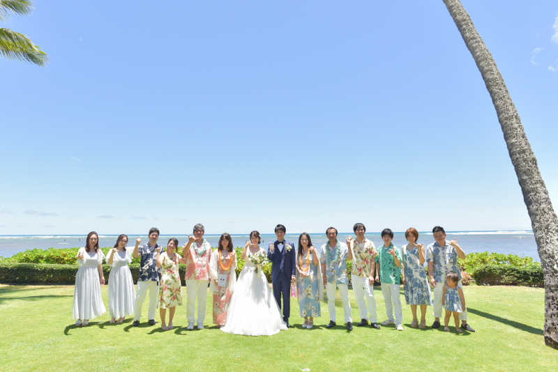 ハワイで親族・家族のみで結婚式・挙式を行える会場