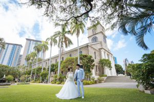 チャーチとチャペルの違いとは ハワイで結婚式ならワンエイトプランニング